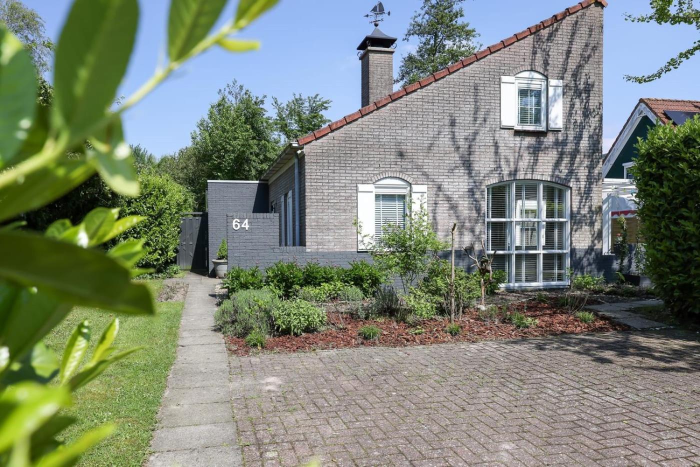 Hello Zeeland - Vakantiehuis De Elf Boompjes 64 Броунисе Екстериор снимка